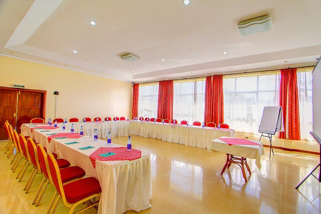Poa Place Resort & Hotel - Where Nature Meets Comfort Eldoret Εξωτερικό φωτογραφία