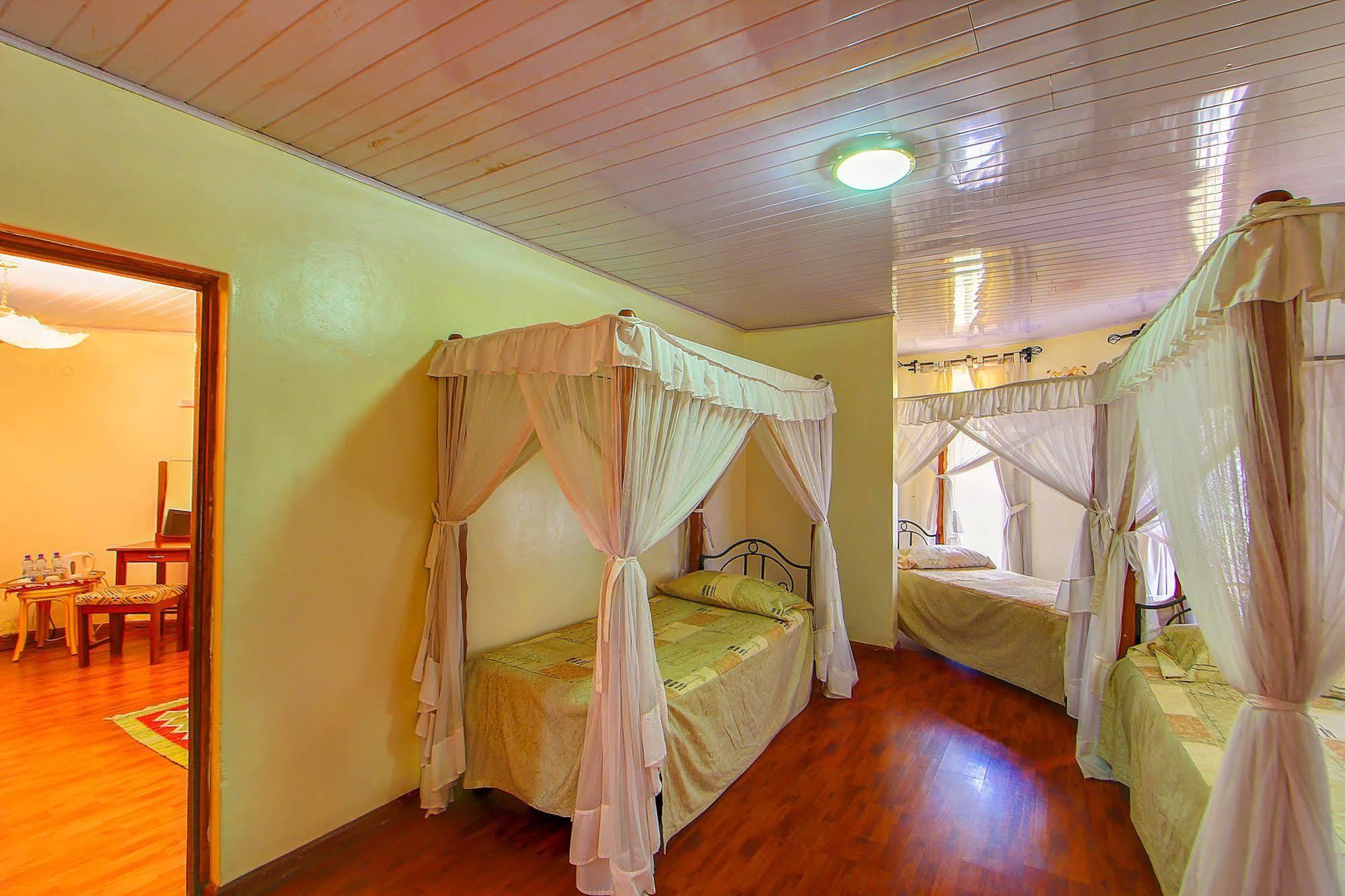 Poa Place Resort & Hotel - Where Nature Meets Comfort Eldoret Εξωτερικό φωτογραφία